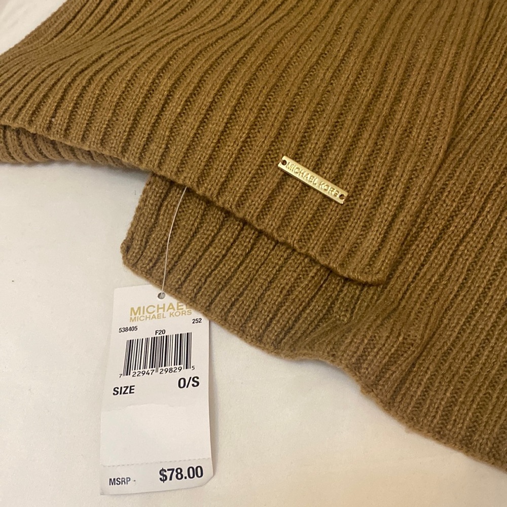 Michael Kors Tan Brown Scarf, Long, NWT - Never Worn, non smoking home